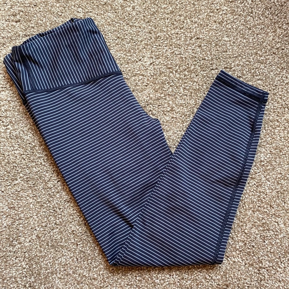 GAP Fit Striped Leggings